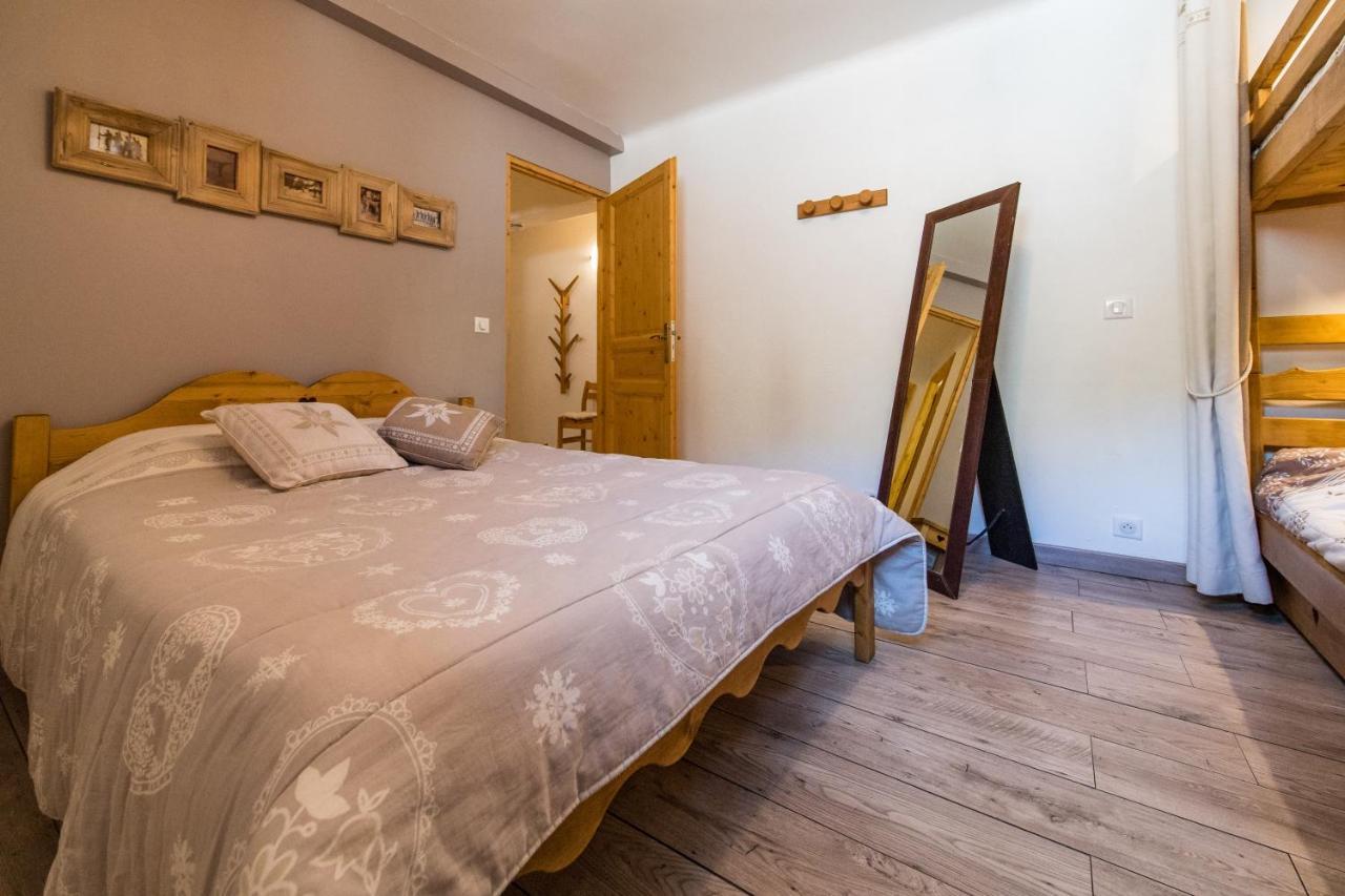Fleurs Et Neige Apartman Lanslevillard Kültér fotó