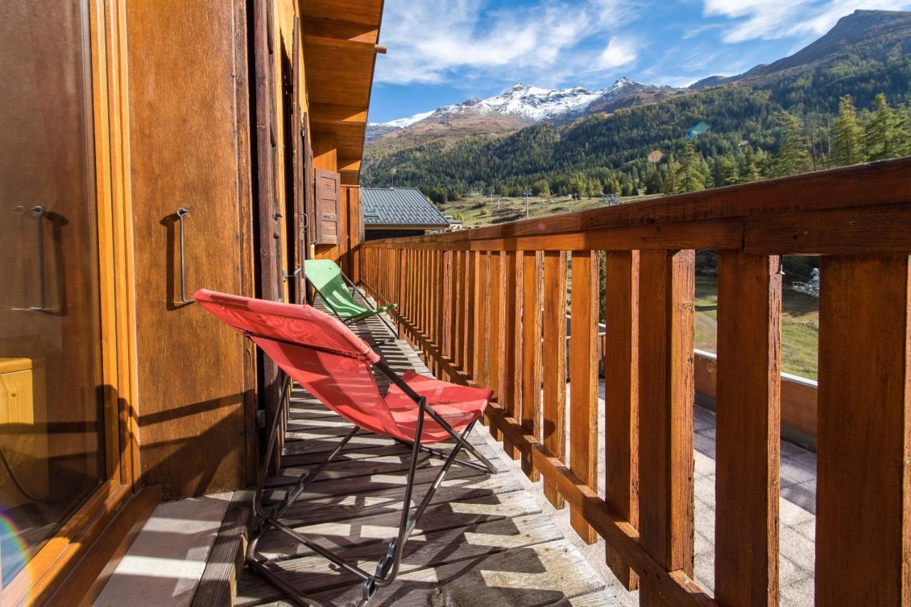 Fleurs Et Neige Apartman Lanslevillard Kültér fotó