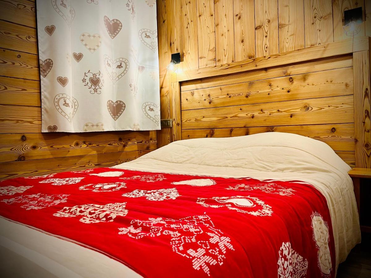 Fleurs Et Neige Apartman Lanslevillard Kültér fotó