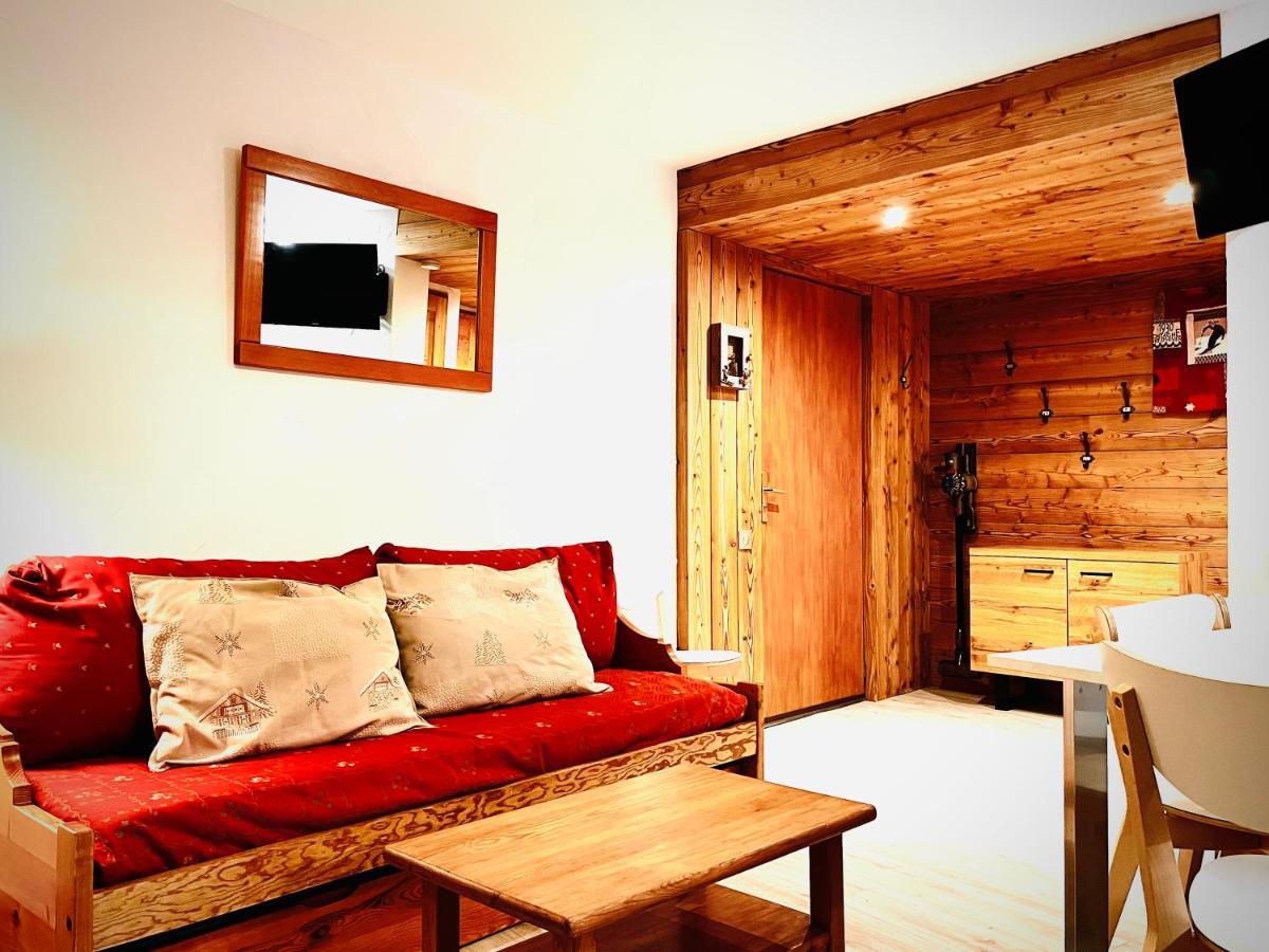 Fleurs Et Neige Apartman Lanslevillard Kültér fotó