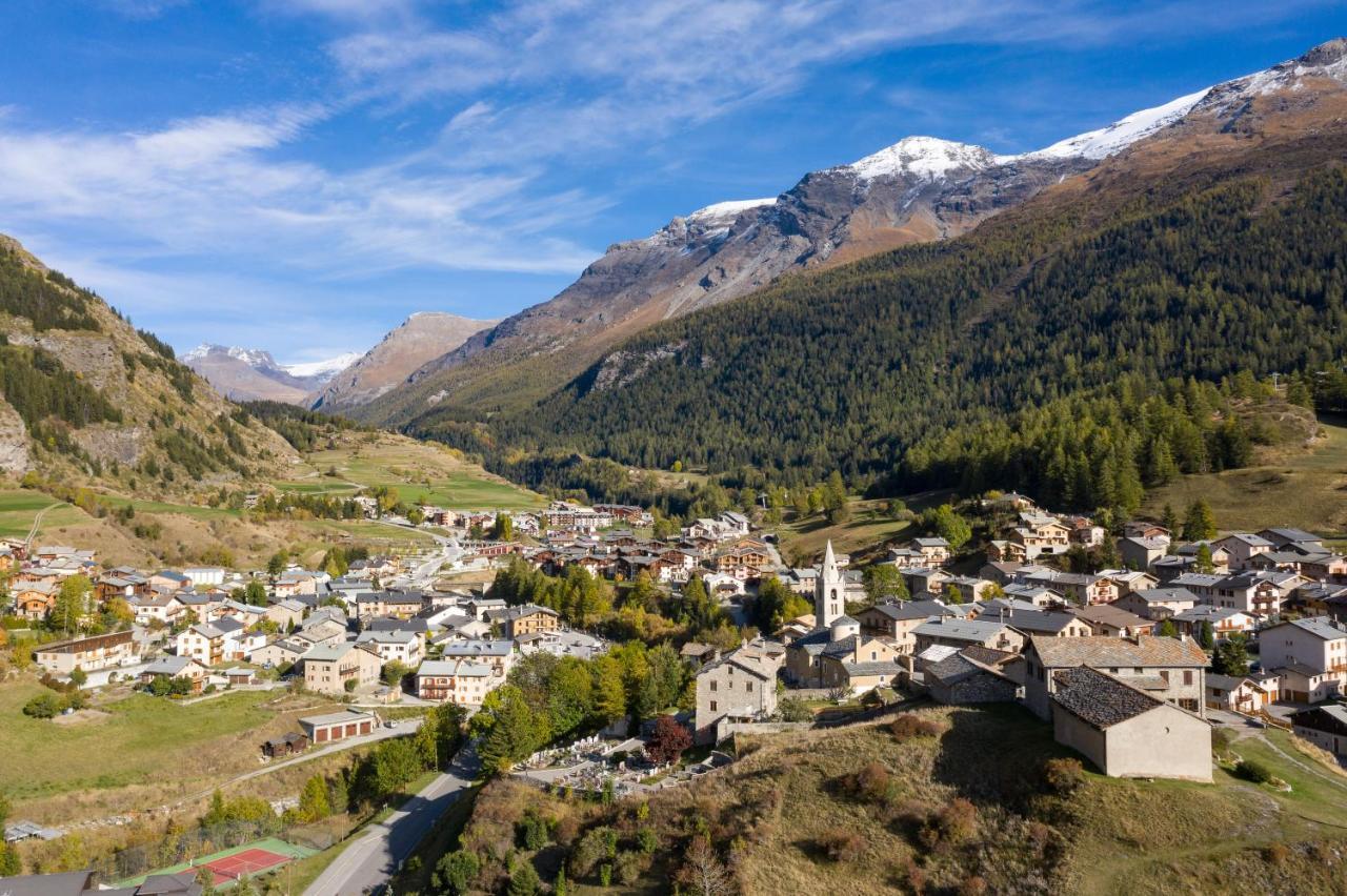 Fleurs Et Neige Apartman Lanslevillard Kültér fotó